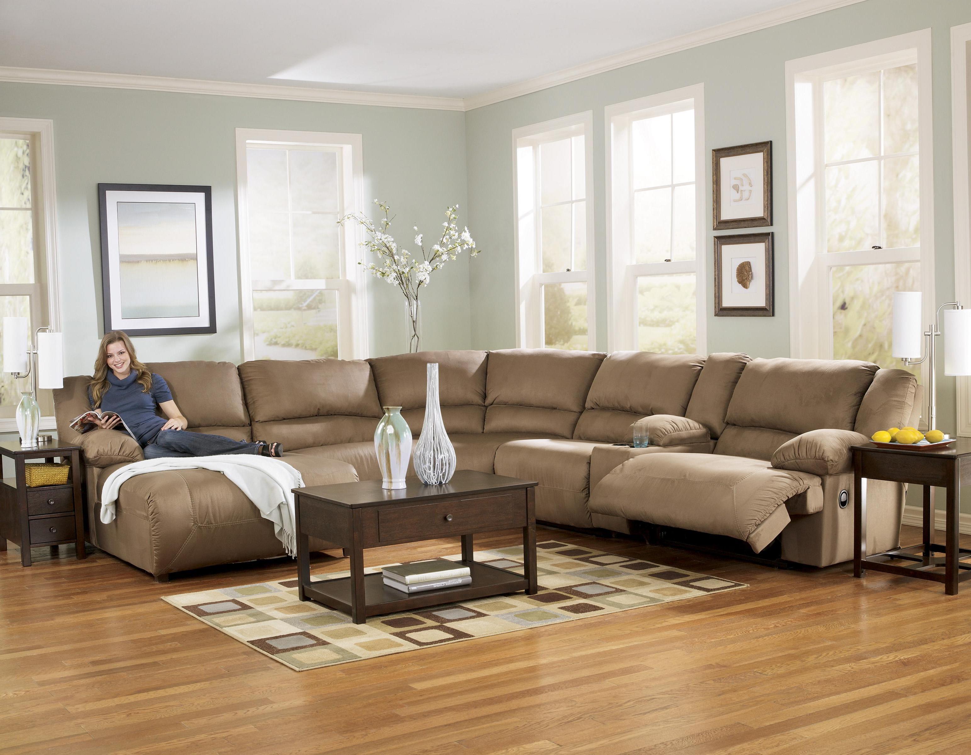 Signature Design by Ashley Hogan Mocha 6 Piece Motion Sectional with